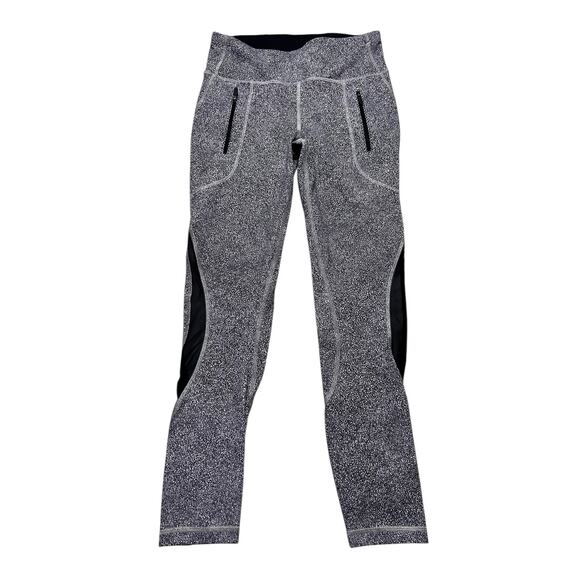 Lululemon Invigorate 7/8 Tight (25") Sea Spray Alpine White Dark Chrome Size 6 - Picture 1 of 13
